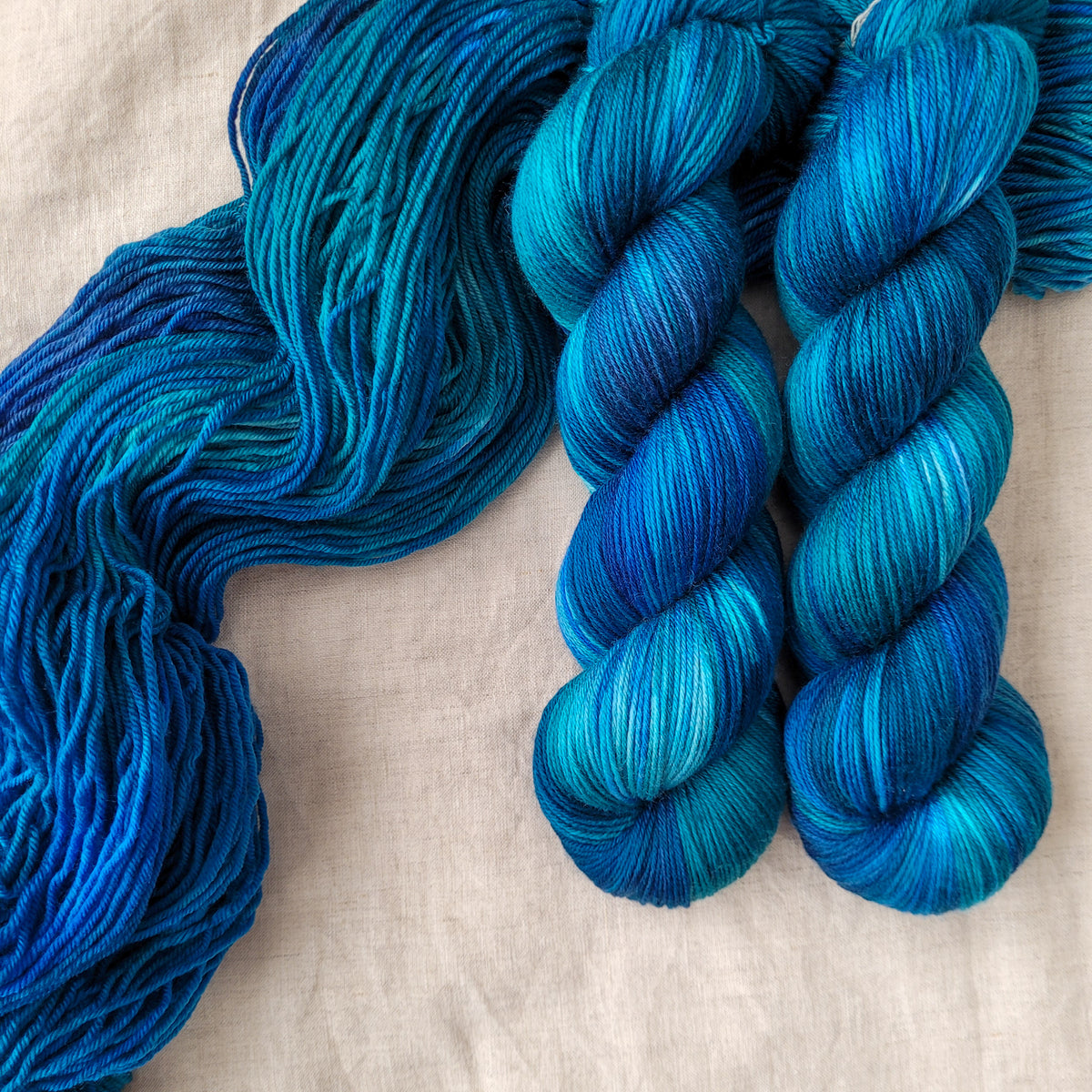 Esperence 9 to 5 sock yarn Skip Rope Yarn Co