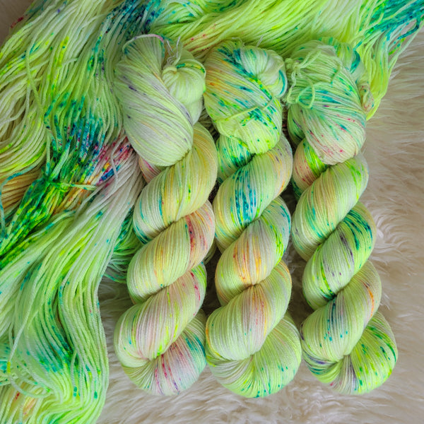 FEB Ltd Edn - 9 to 5 sock yarn