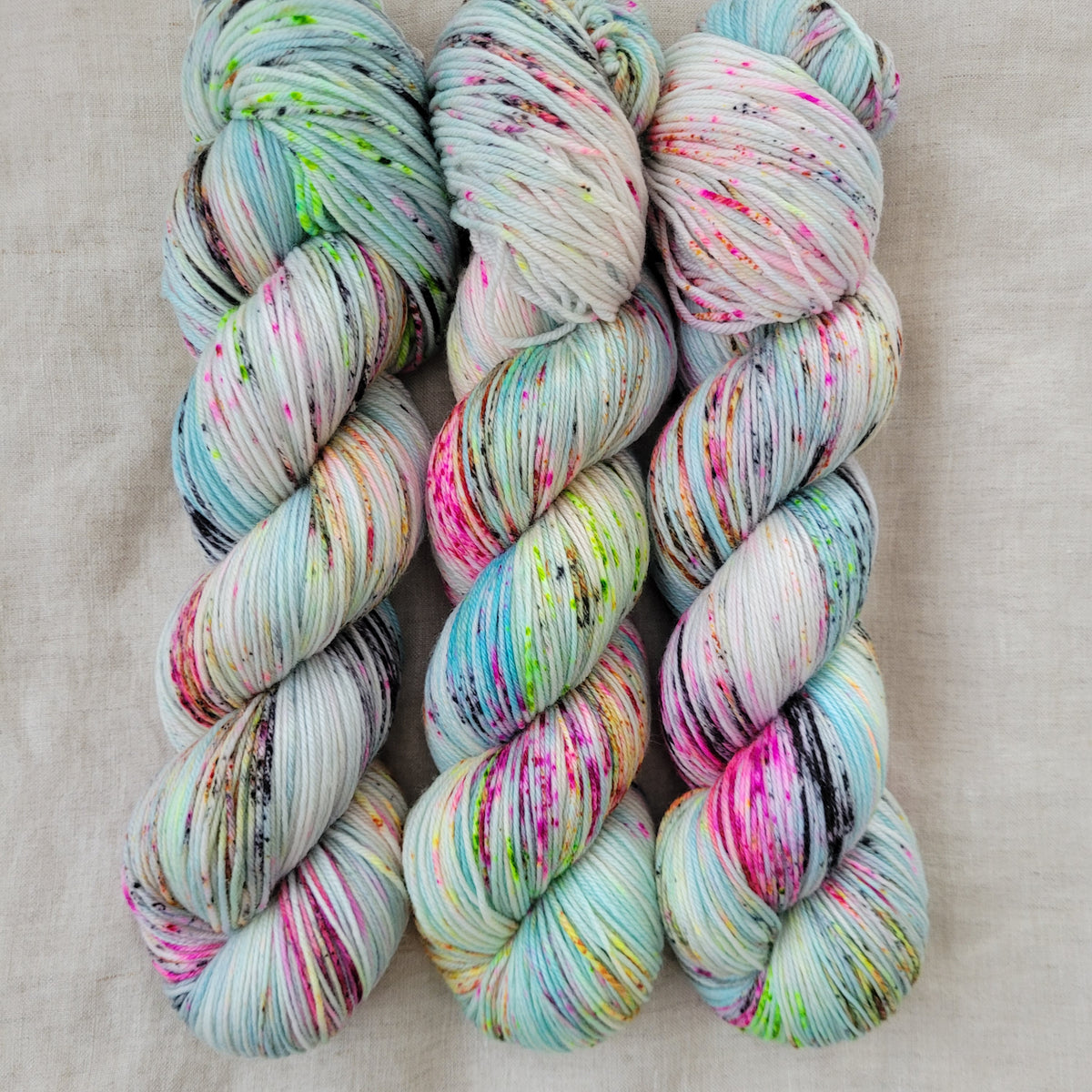 Run Amok - 9 to 5 sock yarn – Skip Rope Yarn Co