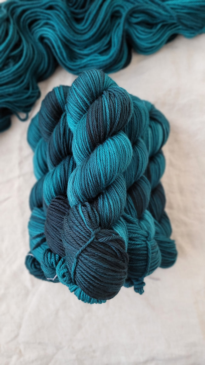 True Teal - Skip Rope DK – Skip Rope Yarn Co