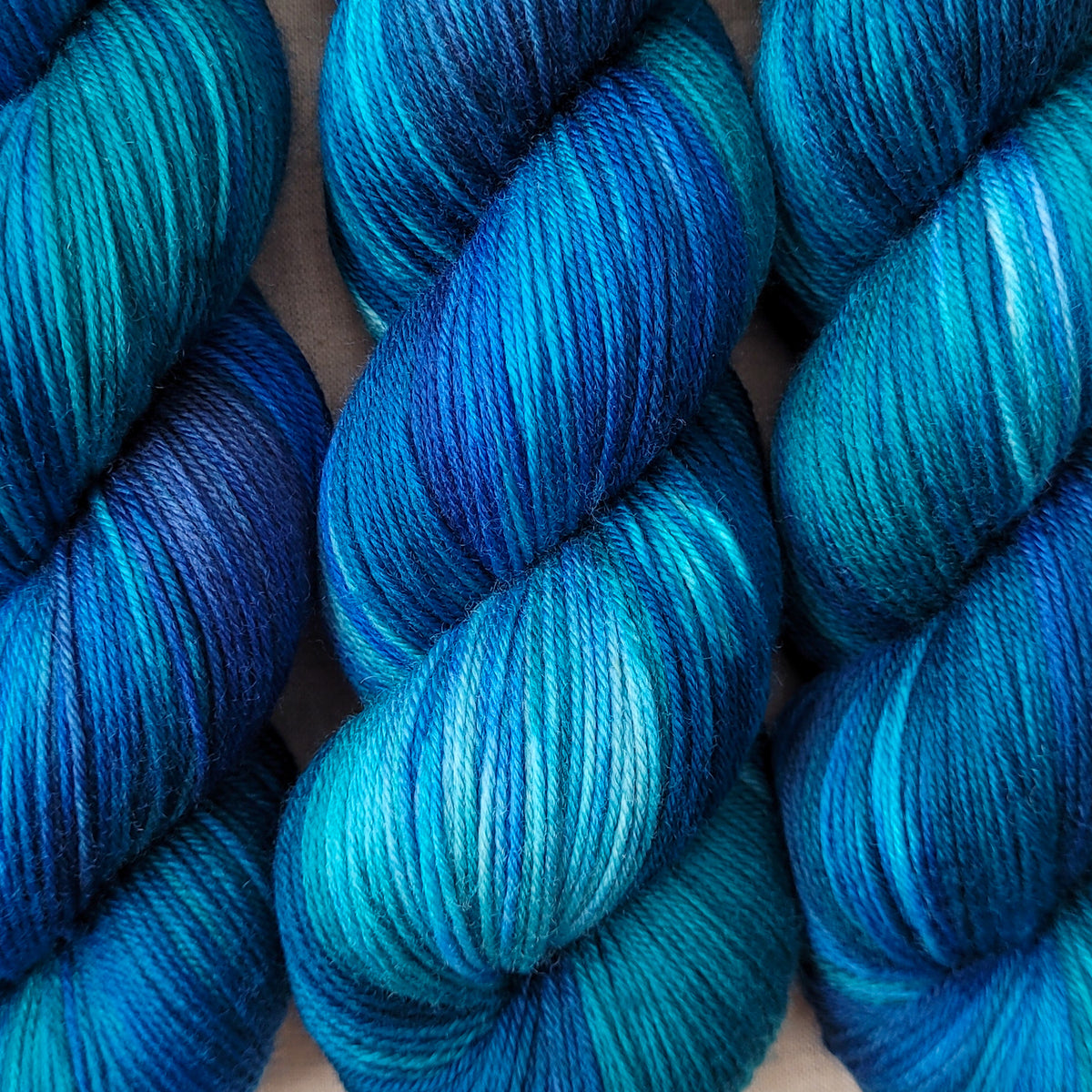 Esperence 9 to 5 sock yarn Skip Rope Yarn Co